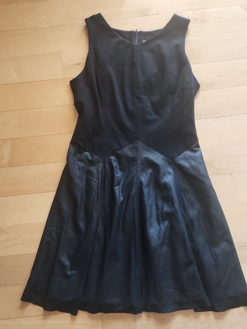 LAST CHANCE ANTONIO MELANI Black Sleeveless Fit-and-Flare Leather Dress
